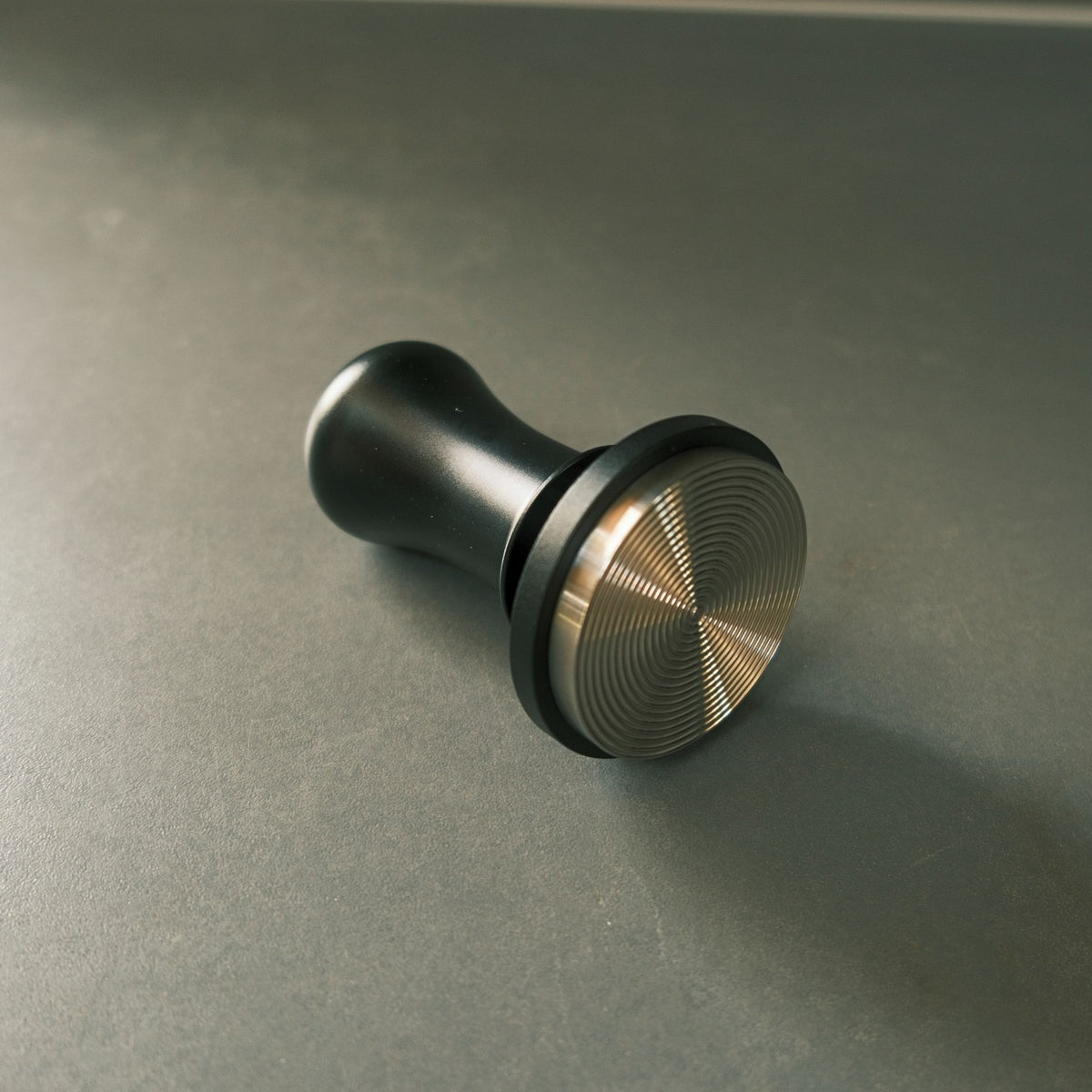 All-Black Self-Levelling Tamper - 51 | 53 | 58mm